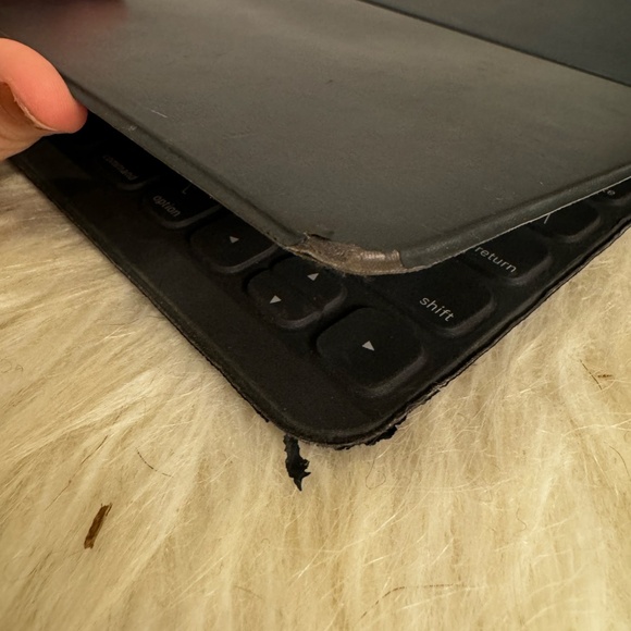 Apple Smart Keyboard Folio (for iPad Pro 12.9 inch) - Picture 9 of 11